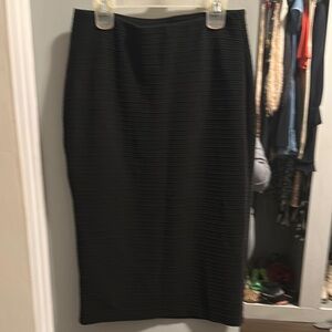 Chic Black Pencil Skirt XS
